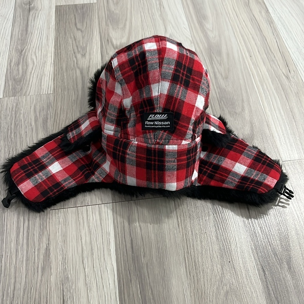 Flow Nissan Trapper Hat Winter Men Women Hat Faux Fur Ear Flap Red Plaid OSFM - Picture 7 of 10